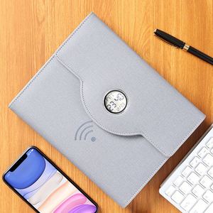 Nouveauté : Carnet en tissu A5 avec chargeur sans fil, lampe de bureau et horloge pour usage professionnel, personnalisable avec logo - Product Image 4