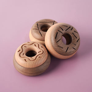 Donut <span class=keywords><strong>en</strong></span> <span class=keywords><strong>bois</strong></span> support à Dessert après-midi service à thé fête pour les tout-petits jeu fantastique <span class=keywords><strong>jouet</strong></span> alimentaire <span class=keywords><strong>en</strong></span> <span class=keywords><strong>bois</strong></span> enfants jouer accessoires de <span class=keywords><strong>cuisine</strong></span> - Product Image 2