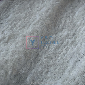 Nylon Feather <strong>Yarn</strong> 0.9 1.3CM Crocheted Mink 100% <strong>Polyester</strong> <strong>Fancy</strong> <strong>Yarn</strong> With Dyed Pattern For Knitting And Weaving