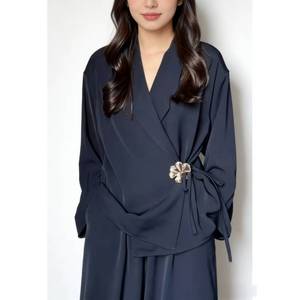 Conjunto de Ropa Modesta Flowy Khimar Abaya de 2 Piezas, Pantalones Plisados para el Trabajo Diario, Poncho con Bordado, Color Sólido, Chifón, Color Claret, Islam - Product Image 3