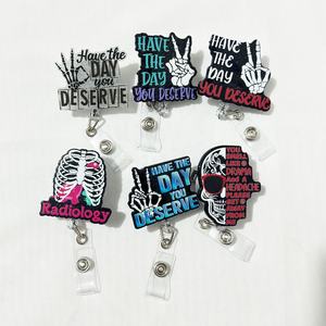 Bobine d'insigne de paillettes squelette amusant acrylique accessoires d'infirmière <span class=keywords><strong>porte</strong></span>-carte d'identité <span class=keywords><strong>porte</strong></span>-bobine d'insigne rétractable avec pince crocodile - Product Image 1