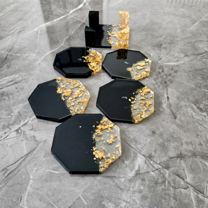 Ensemble de sous-verres uniques en résine, accessoires artistiques pour table - Product Image 1