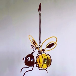 Lampe Solaire Suspendue pour <span class=keywords><strong>Jardin</strong></span>, en Fer Forgé, en Forme d'Insectes Réalistes (Abeille, Libellule, Papillon), Étanche - Product Image 2