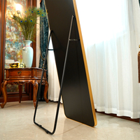Miroir de luxe avec cadre en or pour décoration murale de salon-Style moderne, artisanat de qualité supérieure et construction durable