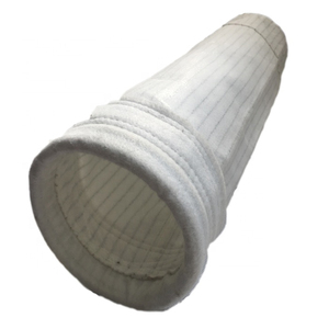 Sac filtrant non-tissé de <span class=keywords><strong>feutre</strong></span> de <span class=keywords><strong>feutre</strong></span> de poinçon d'aiguille d'animal familier/polyester de meilleure vente pour le collecteur de poussière industriel - Product Image 1