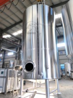 Réservoir de mélange de jus et de boissons en acier inoxydable de qualité alimentaire de 10 m3 avec chauffage/refroidissement, réservoir de mélange avec agitateur