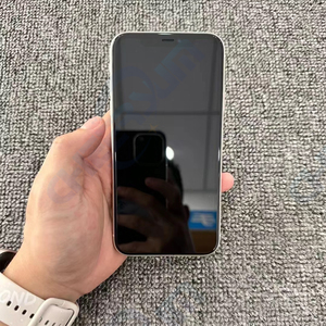 Venta al Por Mayor de iPhones Usados Desbloqueados de <span class=keywords><strong>11</strong></span>, <span class=keywords><strong>128GB</strong></span>, Color Morado, 6.1 Pulgadas, 4GB de RAM, Face ID, Precio de Fábrica, Proveedor, Stock al Por Mayor - Product Image 6
