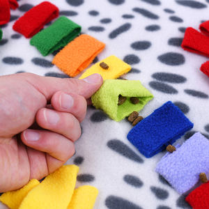 Çevre Dostu Modern Kare Çizgili Rocker Polar ve Akrilik Pamuk Köpek Burun Oyunu Matı İnteraktif Burun Çalışma Bulmacası Oyuncak - Product Image 2