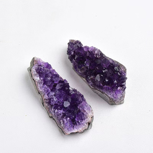 Bán buôn Mini tinh thể tự nhiên thạch anh tím cụm <span class=keywords><strong>geode</strong></span> nguyên mẫu khoáng sản - Product Image 3