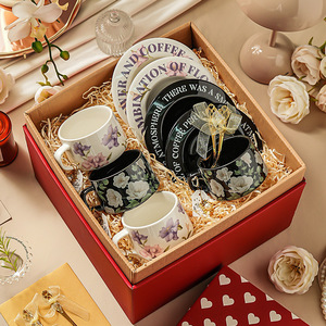 Wholesale Ceramic <b>Cup</b> and <b>Saucer</b> Set Floral Coffee Mug Couple Gift Set - Product Image 5