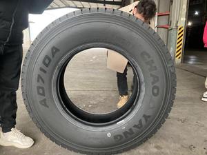 ยางรถบรรทุกคุณภาพสูงใหม่ ขนาด 295/80R22.5 แบบเรเดียล พร้อมยางใน ทนทานต่อการใช้งานหนัก ได้รับการรับรอง DOT/ECE บริการตลอด 24 ชั่วโมงทุกวัน - Product Image 3