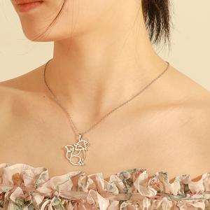 Myshape Fashion Collier pendentif animal renard en acier inoxydable Colliers à chaîne ras du cou Bijoux d'été Meilleurs vœux pour femmes filles - Product Image 3