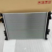 Radiateur moteur de haute qualité 25310N9610 25310-N9610 25310 N9610 - Matériau en aluminium - Système de refroidissement du moteur pour Hyundai Tucson 21