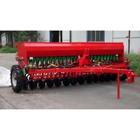 Semoir à blé remorqué par un tracteur, riz de montagne à grande échelle, luzerne, colza, engrais, machine intégrée pour l'herbe et les semences, semis en rangs