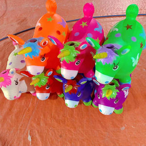 Unicornio de dibujos animados Pvc al aire libre respetuoso con el medio ambiente juguete inflable para niños con pintura musical - Product Image 5
