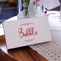 Articles de fête d'anniversaire biodégradables, ensemble de service pour gâteau avec assiettes en PVC jetables et bougies