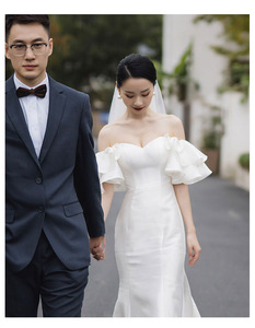 Nuovo Abito da Sera Elegante in Raso a Coda di Pesce per Sposa, Ideale per Servizi Fotografici e Cerimonie, Stile Super Fatato - Product Image 2