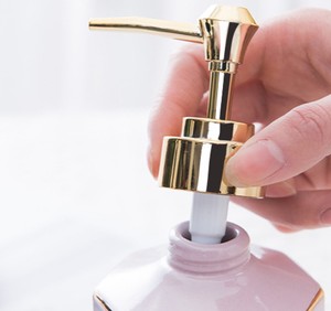 Luxury Elegant Light Purple Polygonal <strong>Trimmed</strong> Ceramic Bathroom Set, ABS Pump Soap Dispenser &amp; Tooth Cup <strong>Bath</strong> Grooming Organizer - Product Image 3