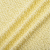 Tela de Encaje Arrugado de Punto Elástico de Poliéster y Spandex de Peso Medio, Transpirable, de Color Amarillo Sólido, para Mujer