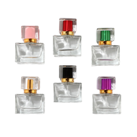 Botol parfum kaca persegi mewah elegan 30ml & 50ml dengan pompa semprot gulung berbagai topi 100ml cetakan layar Volume