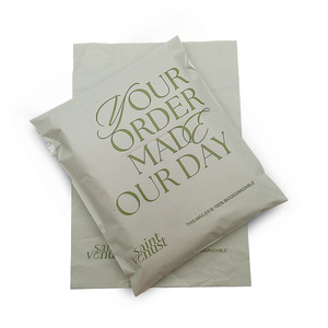 Tùy chỉnh compostable sinh thái thân thiện Poly vận chuyển polymailers gửi thư túi với xử lý phong bì bao bì túi bưu phẩm cho quần áo - Product Image 3