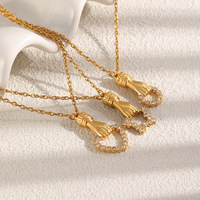 Collier en acier inoxydable plaqué or 18 carats avec pendentif cœur en zircon cubique, style français pour femmes