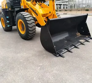 Cargadora de Ruedas Multiusos Lonking LG833G con Enganche Rápido para Silvicultura, Granjas, Depósitos de Granos, Fábricas de Materiales de Construcción y Múltiples Accesorios - Product Image 6