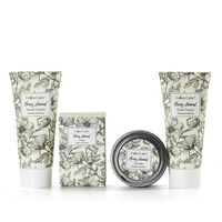 Coffret Cadeau Bain et Spa à Prix Usine - Crème Mains, Crème Pieds, Bougie et Savon - Soins de la Peau - Vente Flash