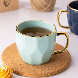 Tasse créative en céramique en forme de losange avec bord doré, couleur unie, pour café, thé, cadeau - Product Image 3