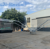 Machine à faire marcher les chevaux automatique en acier robuste pour l'entraînement des chevaux, appareil d'exercice électrique professionnel pour chevaux