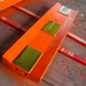 Barre de frappe en acier à haute teneur en manganèse forgé pour concasseur à percussion – Pièces de rechange – Prix de vente - Product Image 2