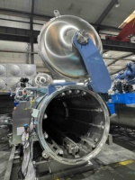 Nouvelle Stérilisation par Pulvérisation d'Eau, Corps en Acier Inoxydable 304, Contrôle Automatique PLC Complet, Haute Productivité, Stérilisation à 134°C. Conforme à la norme ASME