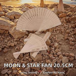 Éventail pliant classique en bois gravé, personnalisé et peint en bambou, idéal pour le Nouvel An chinois, les mariages, les anniversaires et les décorations de bébé - Product Image 2