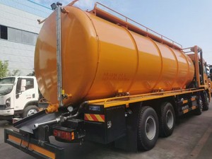 Camion de nettoyage de champs pétrolifères et de pompage des eaux usées Shacman Deelong, robuste, avec pompe haute pression importée et moteur diesel - Product Image 5