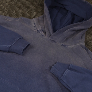 Sweat-shirt à capuche ample et court pour homme, en coton épais imprimé, de haute qualité, délavé et vieilli - Product Image 3