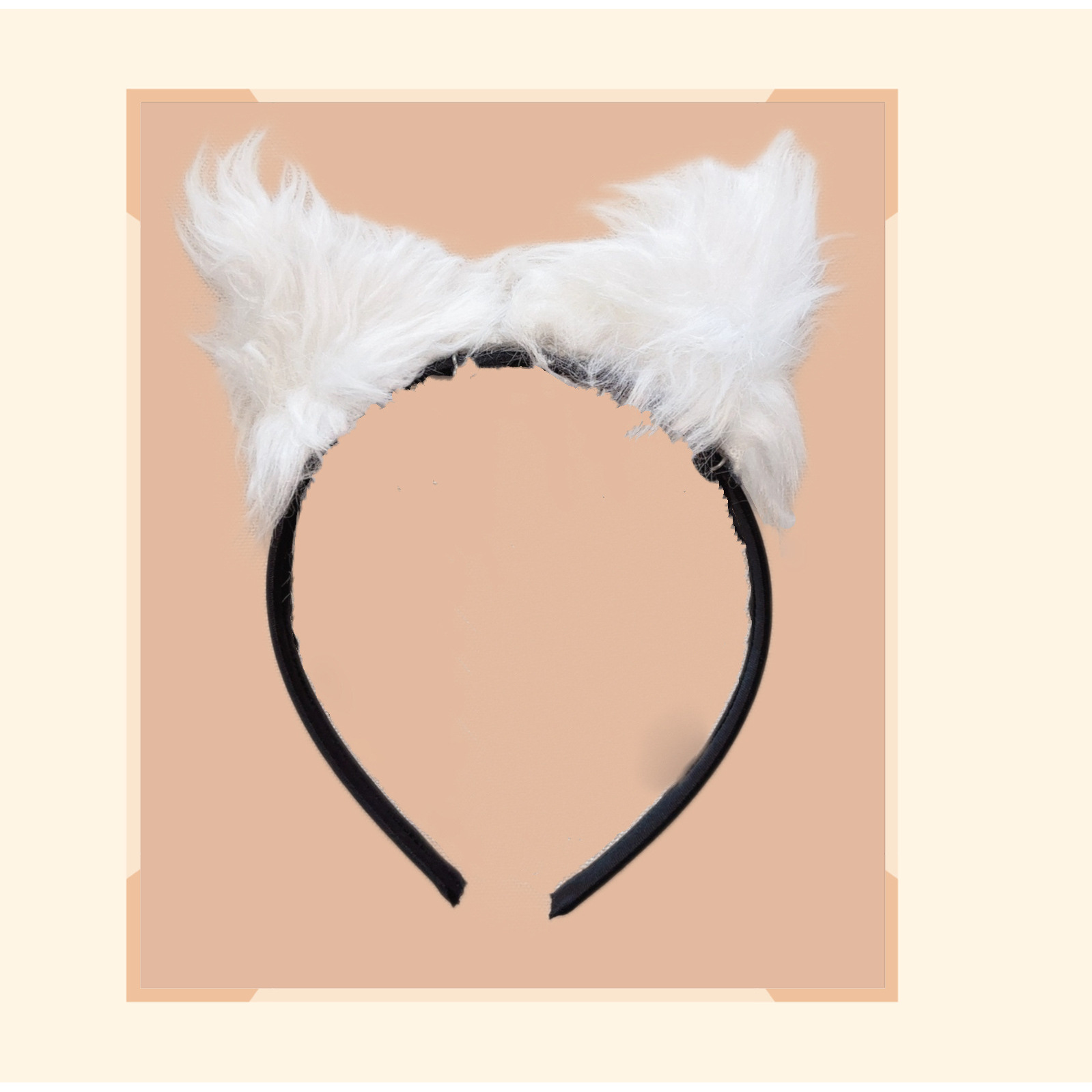 Oreilles d'animaux en peluche blanche