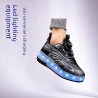 Nouvelles chaussures à roulettes KJ 2027 transfrontalières, à une rangée de roues en caoutchouc PU, antidérapantes, avec éclairage LED, rechargeables par USB, en tissu PU maillé pour le patinage