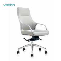 Chaise de bureau ergonomique pour les gestionnaires de boss Chaise élévatrice exécutive en cuir PU blanc à dossier haut avec tissu en aluminium Mesh Home Office