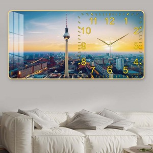 ทิวทัศน์เมืองเบอร์ลินยามพลบค่ำ - นาฬิกาแขวนผนังลายภาพวาดศิลปะพร้อมกรอบพีวีซีสำหรับตกแต่งห้องนั่งเล่น - Product Image 2