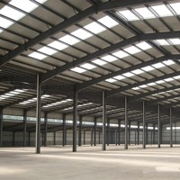 Estructura de Acero Moderna y Duradera para Granjas Avícolas, Galpón Versátil para Gallinas/Corrales para Granjas