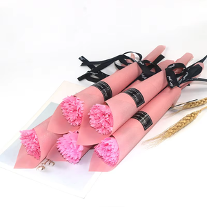 Vente en gros bon marché coffret cadeau de fleurs cadeau de fête des mères savon rose fleur mariage cadeau créatif cadeau de saint valentin - Product Image 3