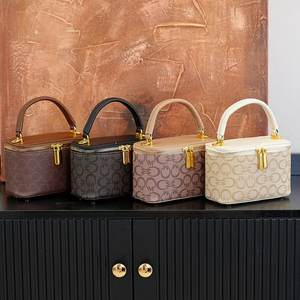 Pochettes en forme de boîte texturée de qualité supérieure pour femmes sacs à main de mode en gros - Product Image 2