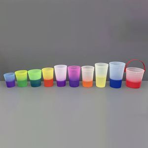 Vasos de Plástico para Estadio de 8OZ-32OZ con Cambio de Color en Frío, a Prueba de Fugas, Aptos para Lavavajillas, Unisex, Aptos para Agua Hirviendo, para Fiestas y Eventos - Product Image 2