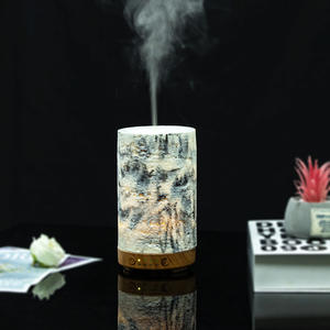 Lampe diffuseur d'arômes 120 ml alimentée par USB avec lumière LED et minuterie pour la maison et le bureau - Product Image 5