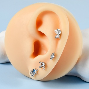 Commercio all'ingrosso 19 stili di moda Jewelry-20G zircone orecchio borchia per la cartilagine orecchio <span class=keywords><strong>lobo</strong></span> del cuore Piercing in acciaio inox feste - Product Image 4