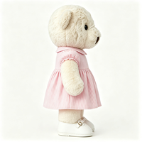 Adorable Ours en Peluche Crème avec Robe Courte Élégante – Jouet en Peluche Charmant
