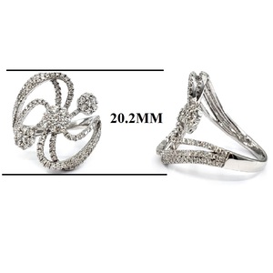 Bague de fiançailles et de mariage bohème exceptionnelle en or blanc 18 carats avec diamants de haute qualité et sertissage pavé classique à trois grappes, fabriquée en Chine - Product Image 2