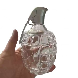 Bộ quà tặng kỷ niệm chiến binh năm 2025, phong cách quân đội, bình rượu whisky hình lựu đạn, ly rượu hình lựu đạn độc đáo, quà tặng doanh nghiệp độc đáo - Product Image 6