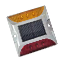 Borne de signalisation routière solaire en aluminium à 6 LED, multicolore, longue durée de fonctionnement, borne réfléchissante pour la sécurité routière