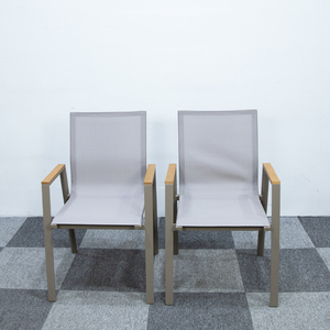 Ensemble <span class=keywords><strong>de</strong></span> table <span class=keywords><strong>et</strong></span> <span class=keywords><strong>de</strong></span> chaises <span class=keywords><strong>de</strong></span> balcon extérieur moderne <span class=keywords><strong>et</strong></span> durable pour <span class=keywords><strong>jardin</strong></span>, cour, hôtel - Product Image 4